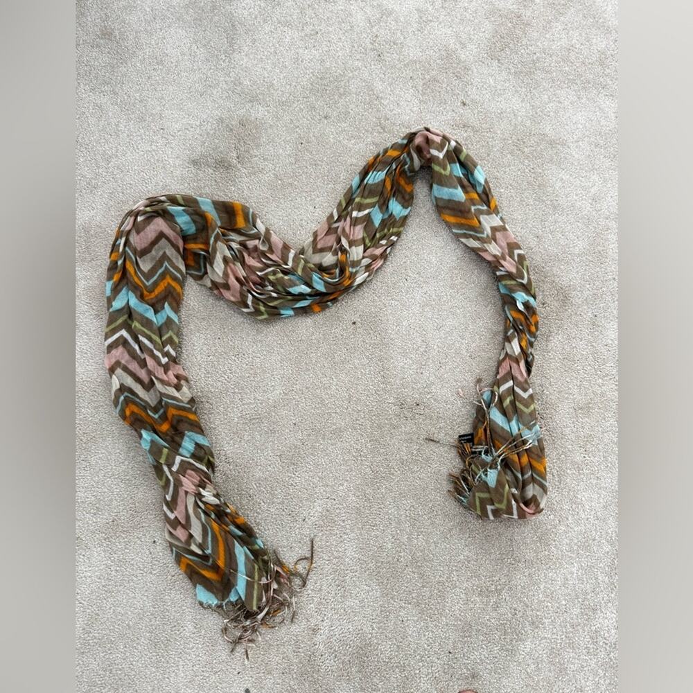 Chevron Patterned Scarf, OX - Picture 3 of 5